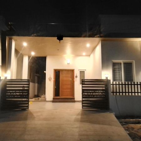 Shi'S 2Bhk Individual Villa @ Коимбатур Экстерьер фото